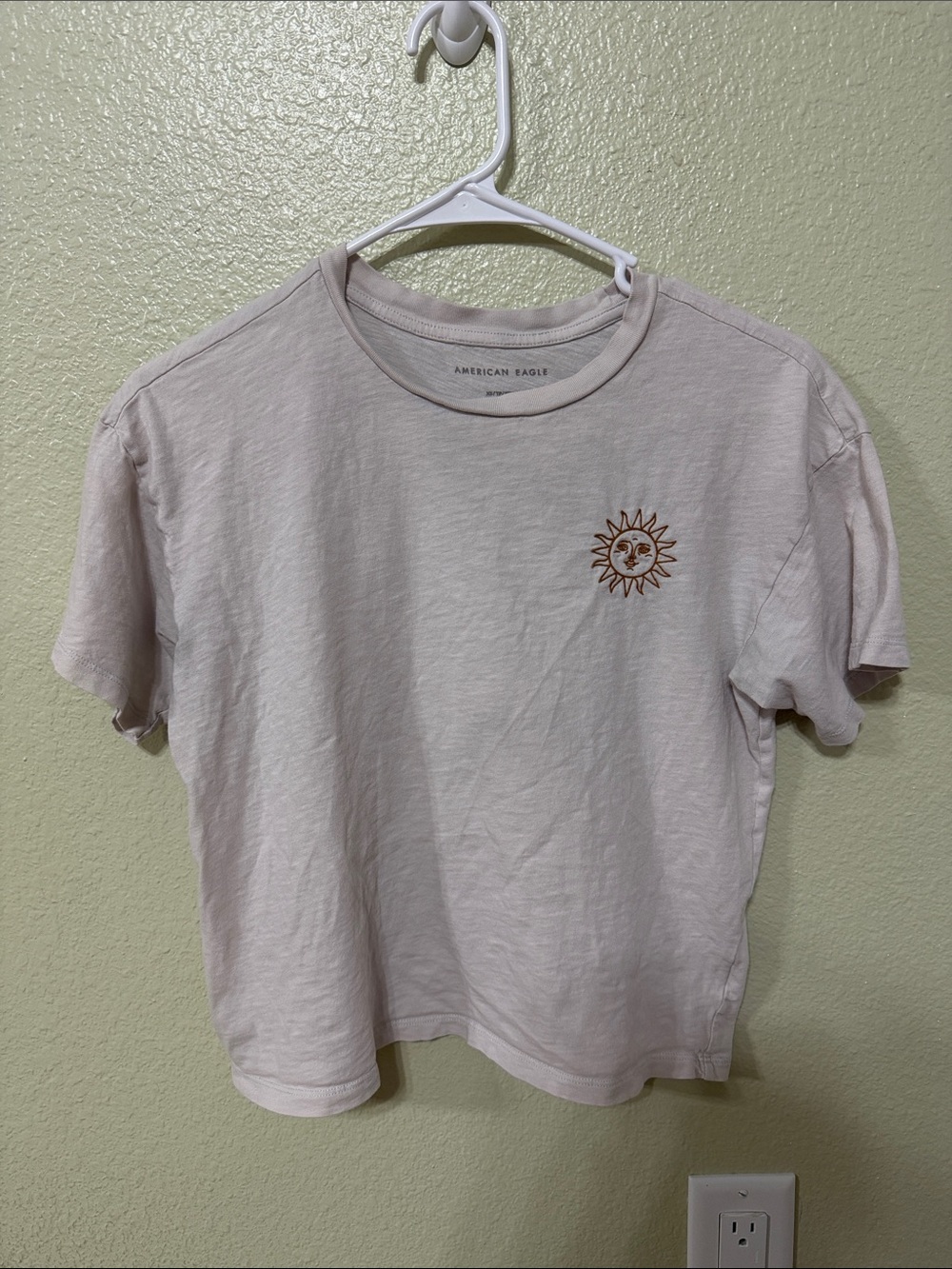 American Eagle Outfitters Short Sleeve Tee with Sun Chest Motif